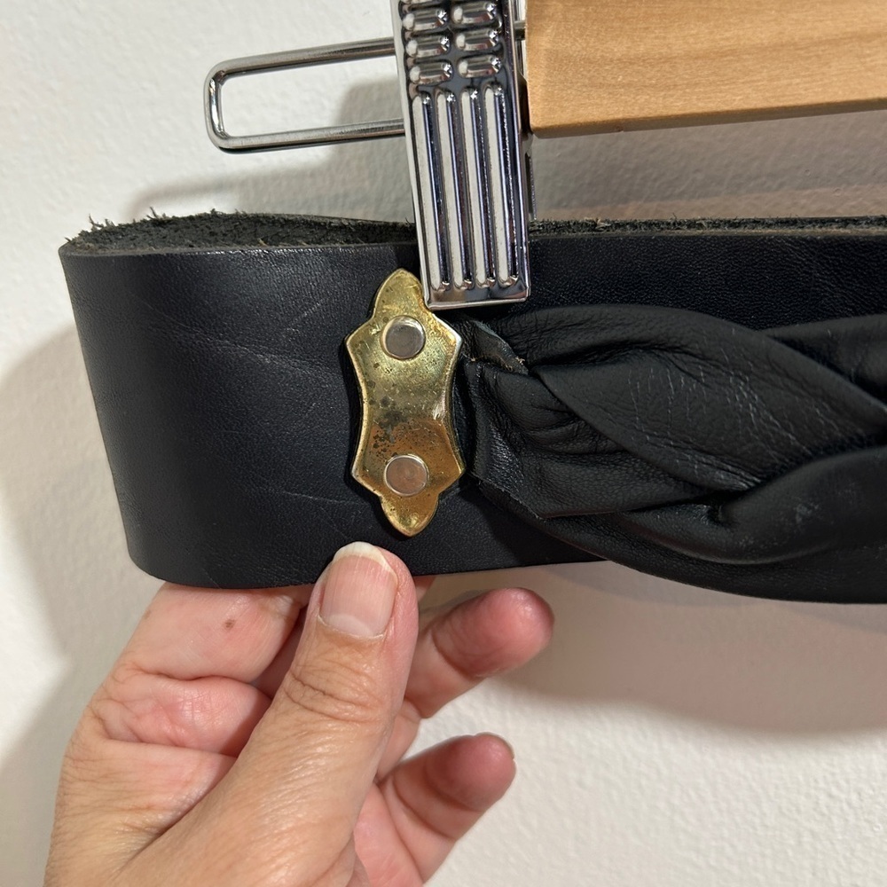 Black leather belt size S/M - Picture 4 of 7